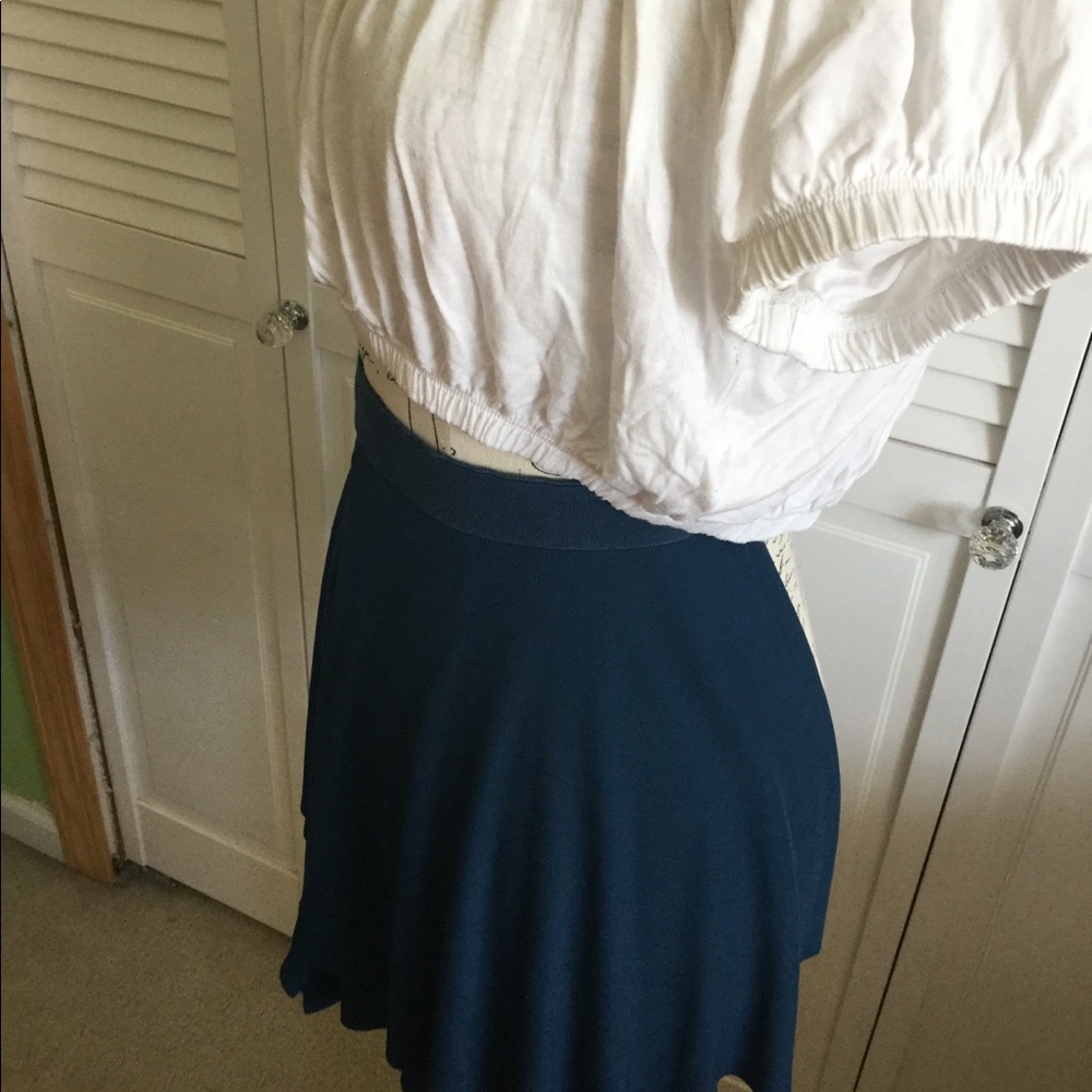 H&M Navy Blue Shorts - Picture 5 of 7